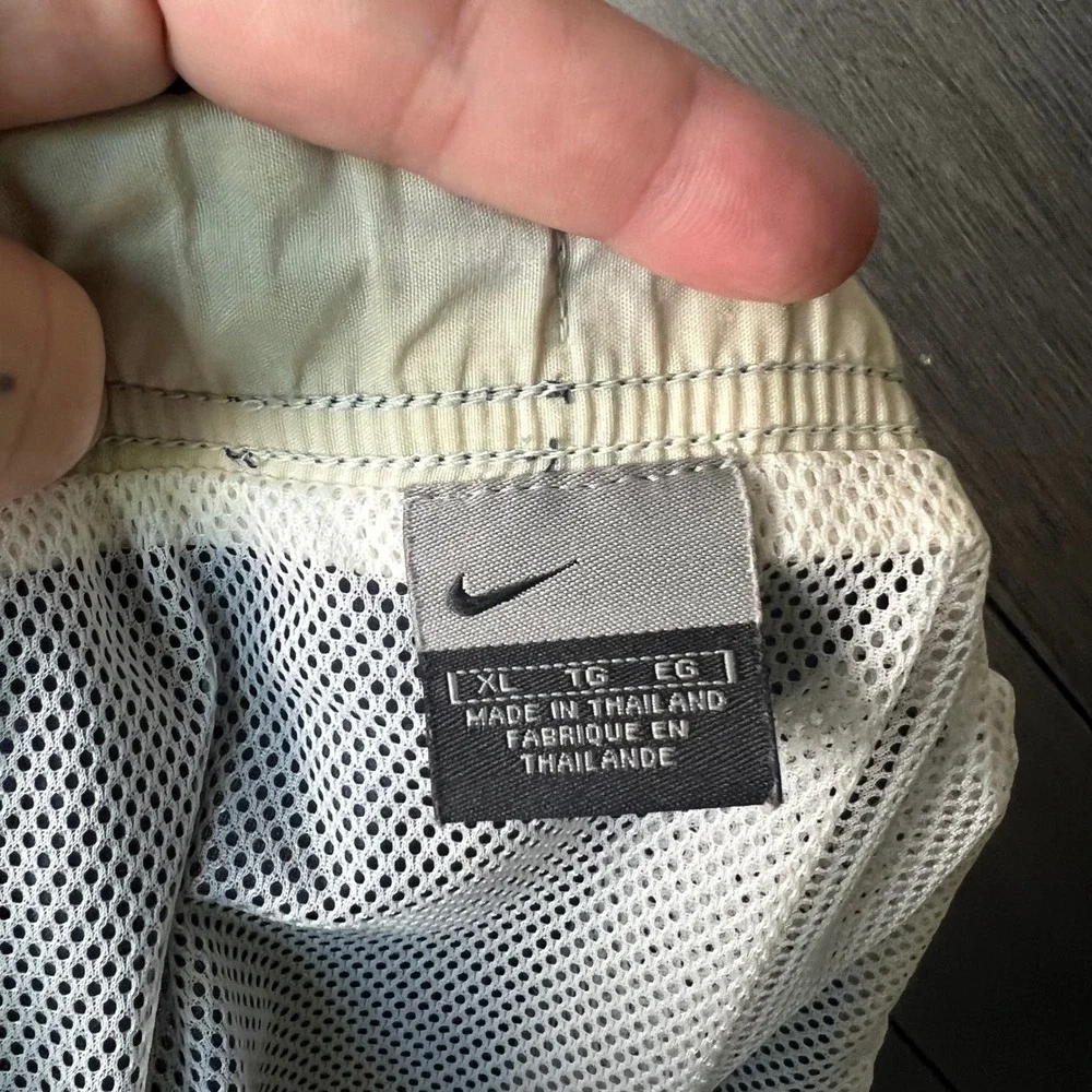 Nike‎ Men's VTG Y2K Swim Trunks Navy Blue Mesh Lined XL Beach Shorts Drawstring
